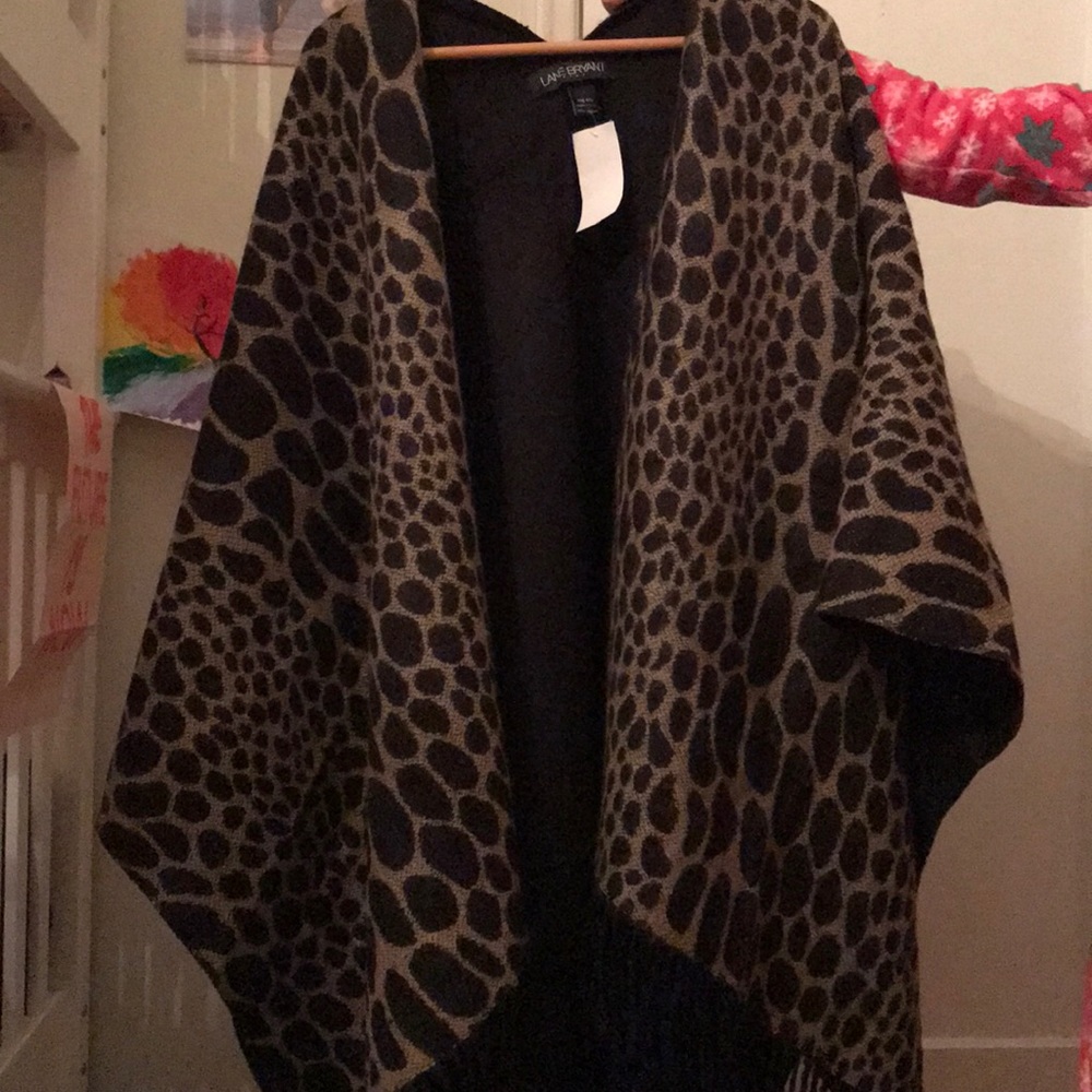 Leopard pattern shawl - Picture 8 of 8